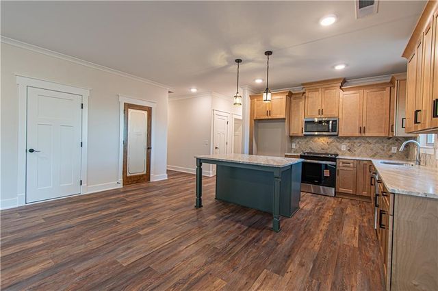 386 Mulberry Circle, Jasper, GA 30143