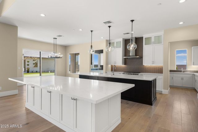 12295 E GOLD DUST Avenue, Scottsdale, AZ 85259