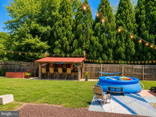 21120 GREEN LN, Rock Hall, MD 21661