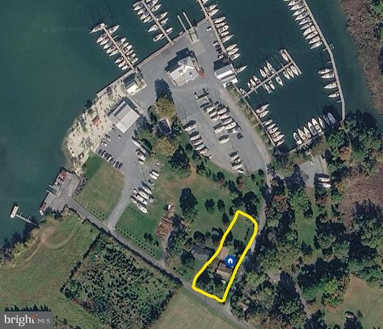 21120 GREEN LN, Rock Hall, MD 21661