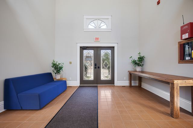 121 N Washington Street, Naperville, IL 60540