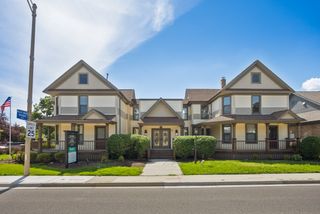 121 N Washington Street, Naperville, IL 60540