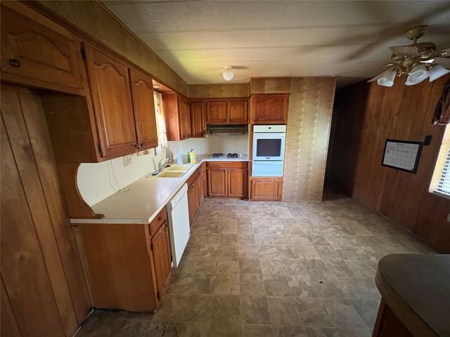 7803 Forest Wood RD, Austin, TX 78745