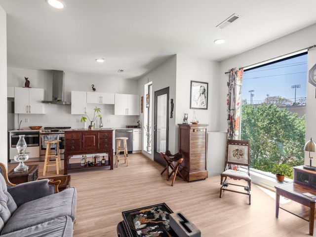 806 Olympic St Apt 405, Nashville, TN 37203
