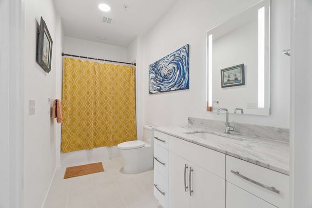 806 Olympic St Apt 405, Nashville, TN 37203