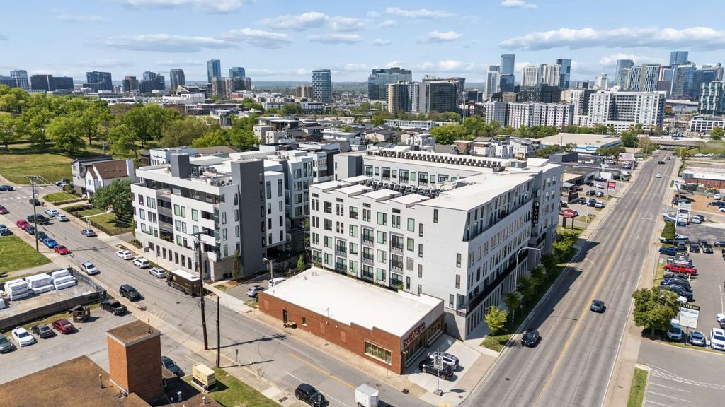 806 Olympic St Apt 405, Nashville, TN 37203