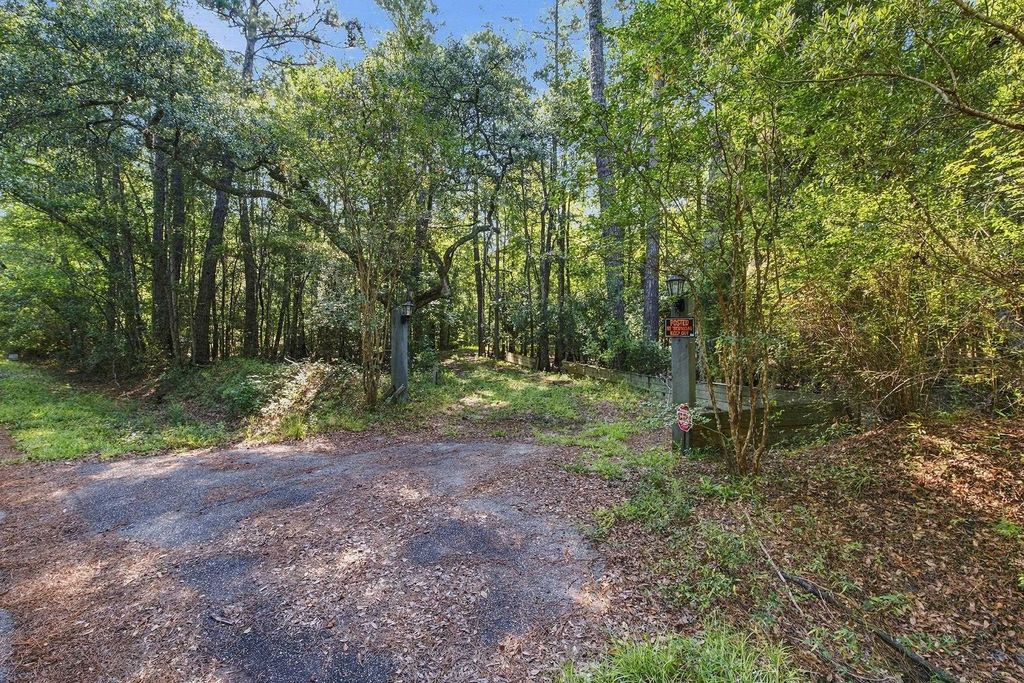 455 Crow Hill Dr., Georgetown, SC 29440 — exterior