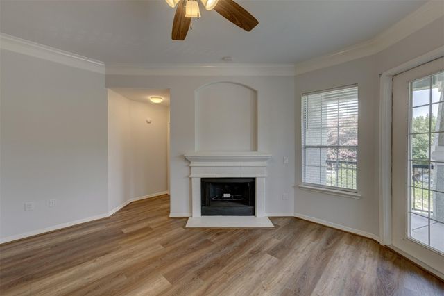 3045 Marina Bay Drive Drive 12201, League City, TX 77573