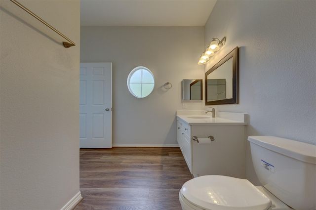 3045 Marina Bay Drive Drive 12201, League City, TX 77573