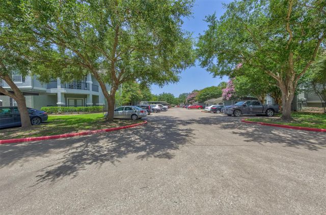 3045 Marina Bay Drive Drive 12201, League City, TX 77573