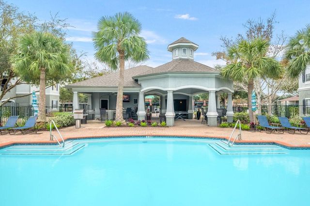 3045 Marina Bay Drive Drive 12201, League City, TX 77573