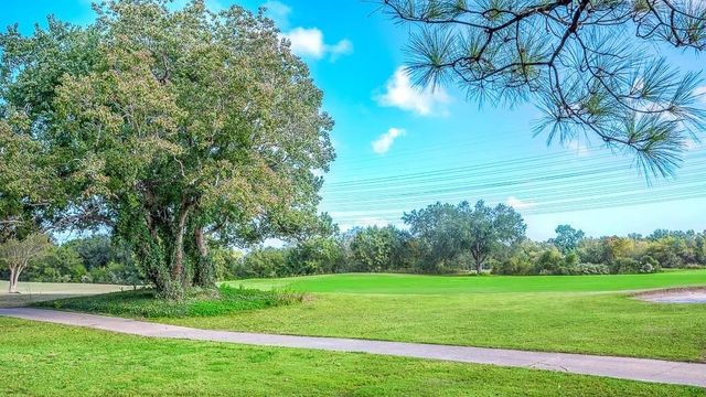 3045 Marina Bay Drive Drive 12201, League City, TX 77573