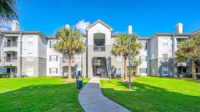 3045 Marina Bay Drive Drive 12201, League City, TX 77573