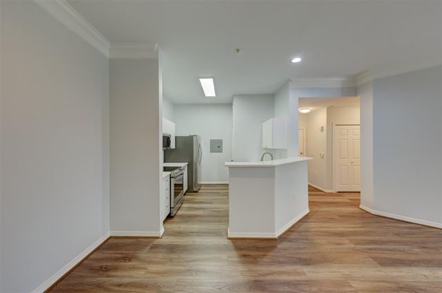 3045 Marina Bay Drive Drive 12201, League City, TX 77573