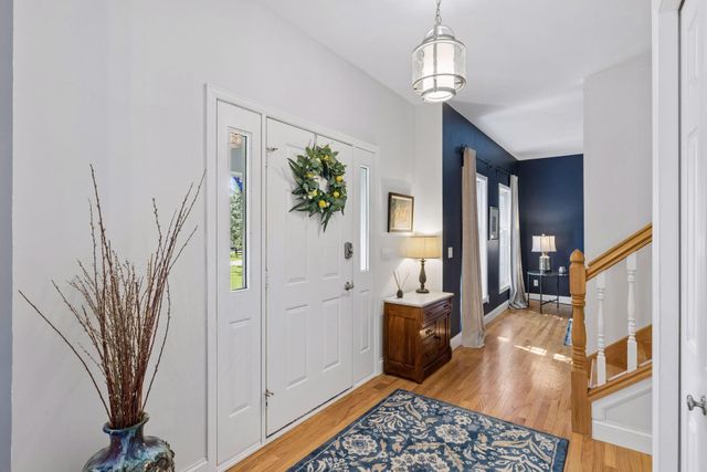 2710 Itasca Avenue S, Saint Mary's Point, MN 55043