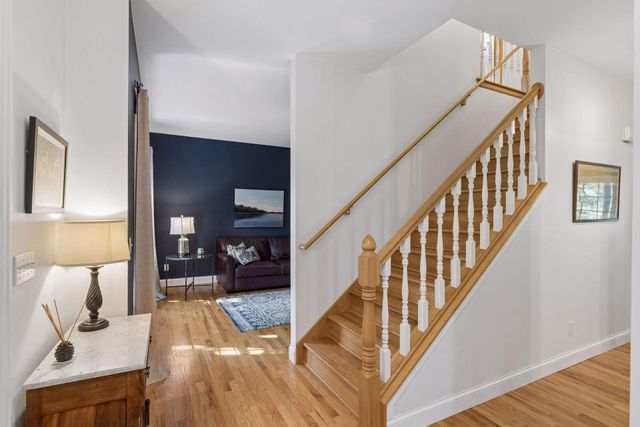 2710 Itasca Avenue S, Saint Mary's Point, MN 55043