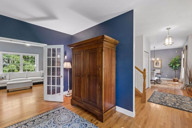 2710 Itasca Avenue S, Saint Mary's Point, MN 55043