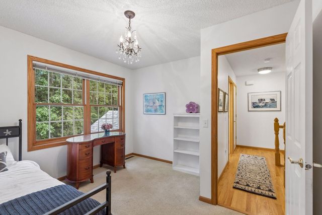 2710 Itasca Avenue S, Saint Mary's Point, MN 55043