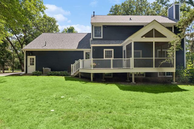 2710 Itasca Avenue S, Saint Mary's Point, MN 55043