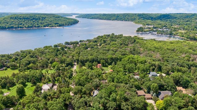 2710 Itasca Avenue S, Saint Mary's Point, MN 55043