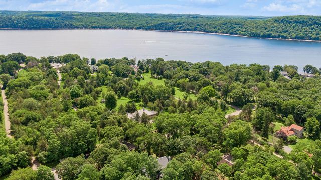 2710 Itasca Avenue S, Saint Mary's Point, MN 55043