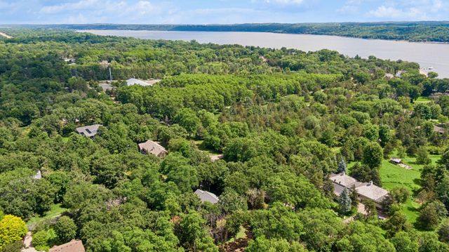 2710 Itasca Avenue S, Saint Mary's Point, MN 55043