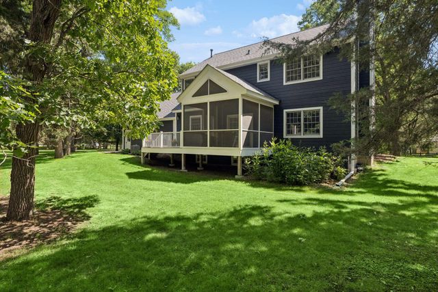 2710 Itasca Avenue S, Saint Mary's Point, MN 55043