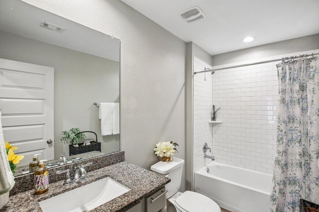 1514 Truckee River Dr Drive, Rosharon, TX 77583