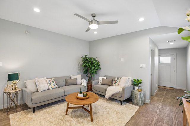 1514 Truckee River Dr Drive, Rosharon, TX 77583