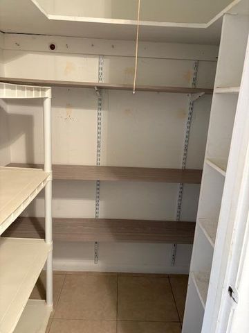 313 Andover M, West Palm Beach, FL 33417