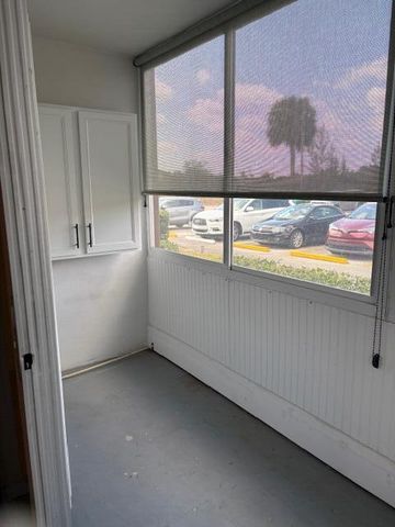 313 Andover M, West Palm Beach, FL 33417