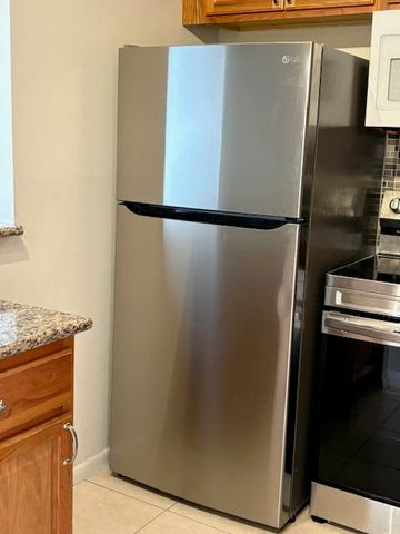 313 Andover M, West Palm Beach, FL 33417