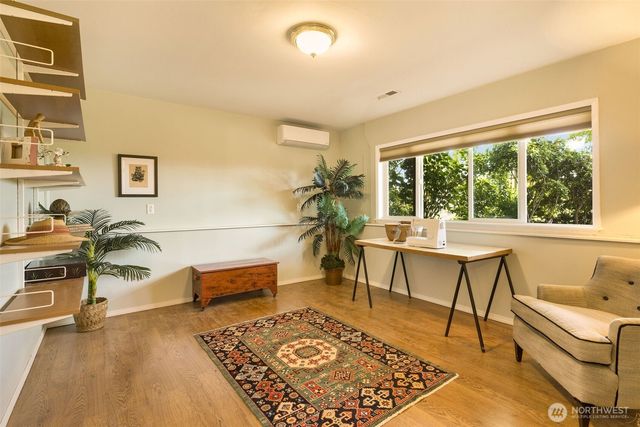 27727 94th Avenue SW, Vashon, WA 98070