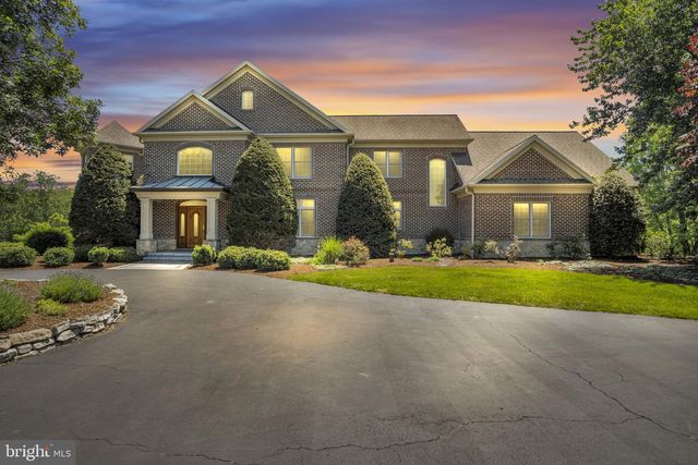 3 CONESTOGA LANE, Mechanicsburg, PA 17050