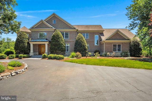 3 CONESTOGA LANE, Mechanicsburg, PA 17050