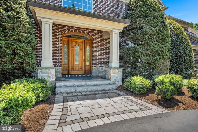 3 CONESTOGA LANE, Mechanicsburg, PA 17050