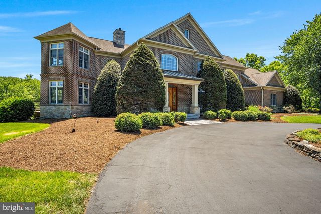 3 CONESTOGA LANE, Mechanicsburg, PA 17050