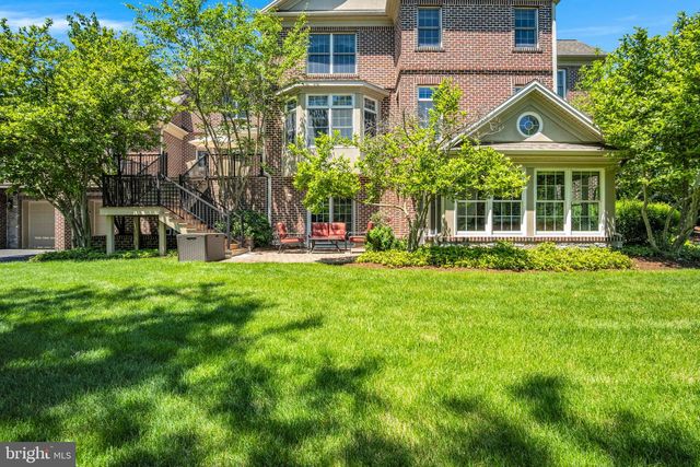 3 CONESTOGA LANE, Mechanicsburg, PA 17050