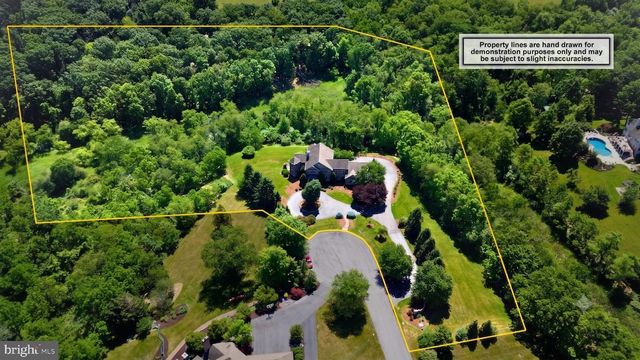 3 CONESTOGA LANE, Mechanicsburg, PA 17050