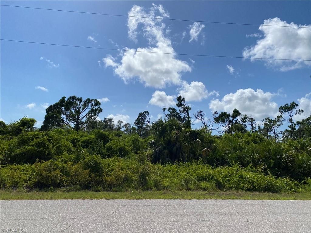 7741 Pinedale DR, PORT CHARLOTTE, FL 33981 — exterior