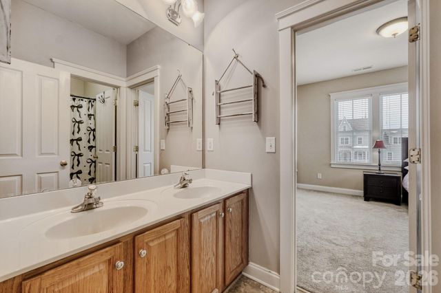 105 Fox Tail Court, Statesville, NC 28677