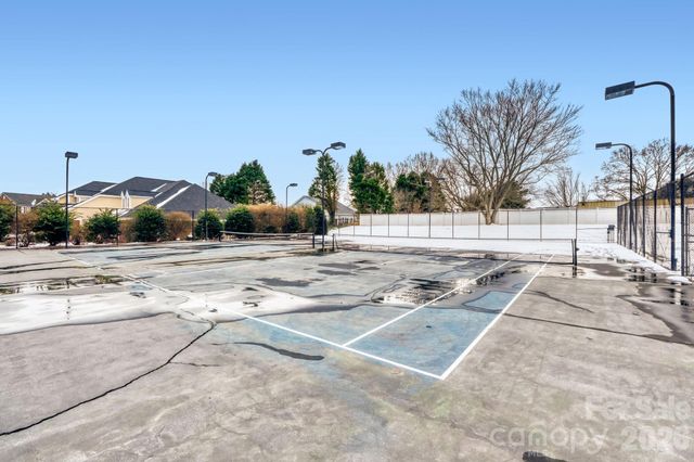 105 Fox Tail Court, Statesville, NC 28677