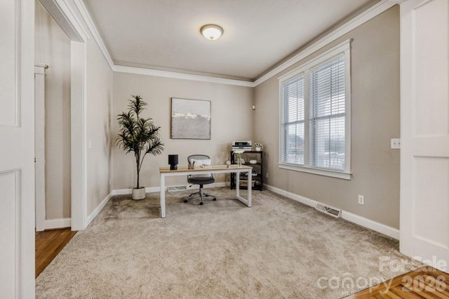 105 Fox Tail Court, Statesville, NC 28677