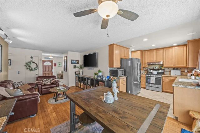 11539 Inglewood Court, Riverside, CA 92503
