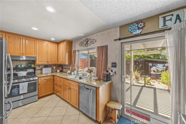 11539 Inglewood Court, Riverside, CA 92503