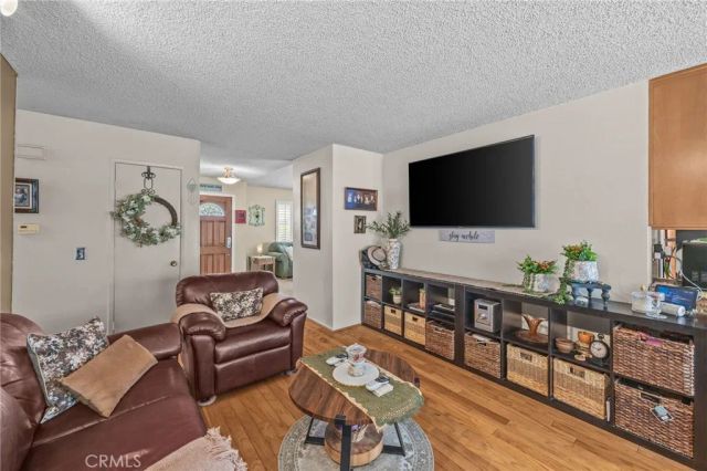 11539 Inglewood Court, Riverside, CA 92503