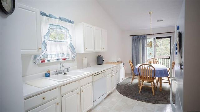 5437 Evergreen Forest Court, Flowery Branch, GA 30542