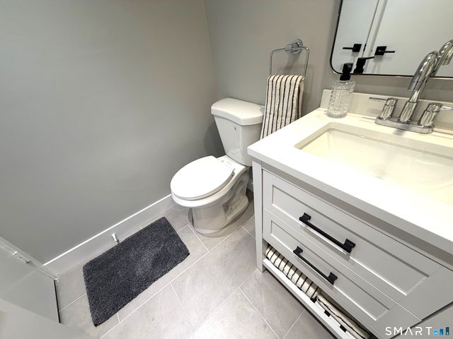 32 Heritage Village C, Southbury, CT 06488