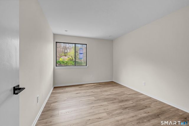 32 Heritage Village C, Southbury, CT 06488