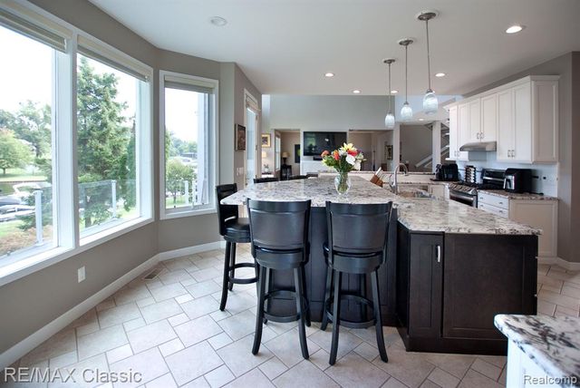 826 Wolverine Drive, Wolverine Lake, MI 48390